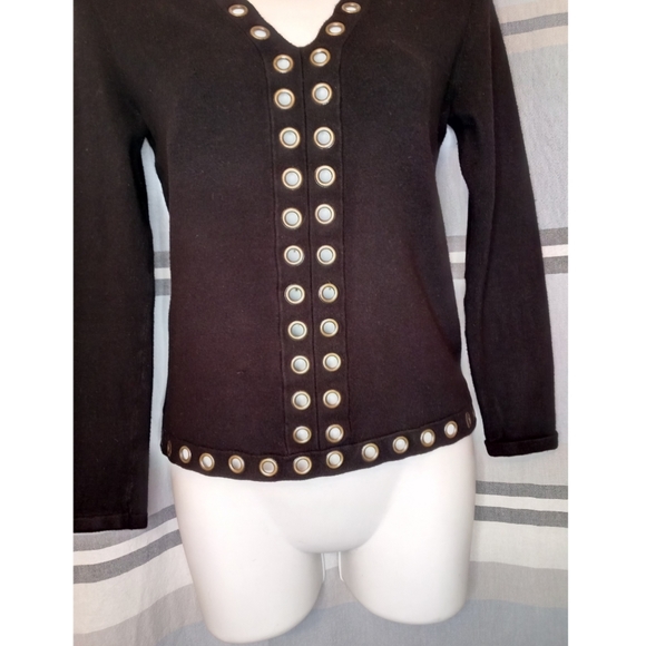 Esciō |  Black Small Long Sleeve - Picture 3 of 6